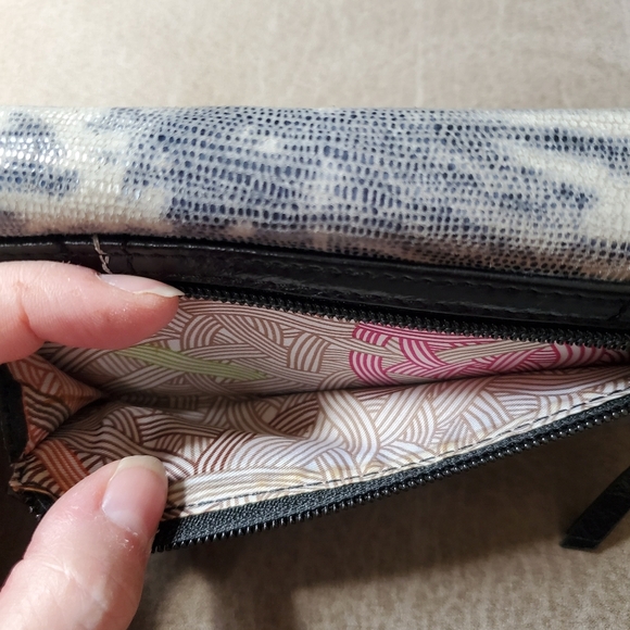 The Sak Black Leather And Snakeskin Wallet - Picture 7 of 11